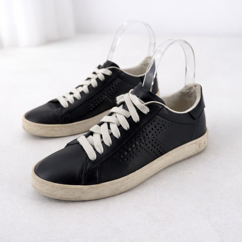 Tod's Perforated Leather Sneakers‎ 35.5 Black Low Top Lace Up Made in Italy